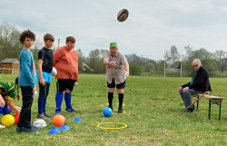 Quand le rugby réunit les générations, l'exemple de l'EHPAD de Saint-Loup-sur-Semouse 